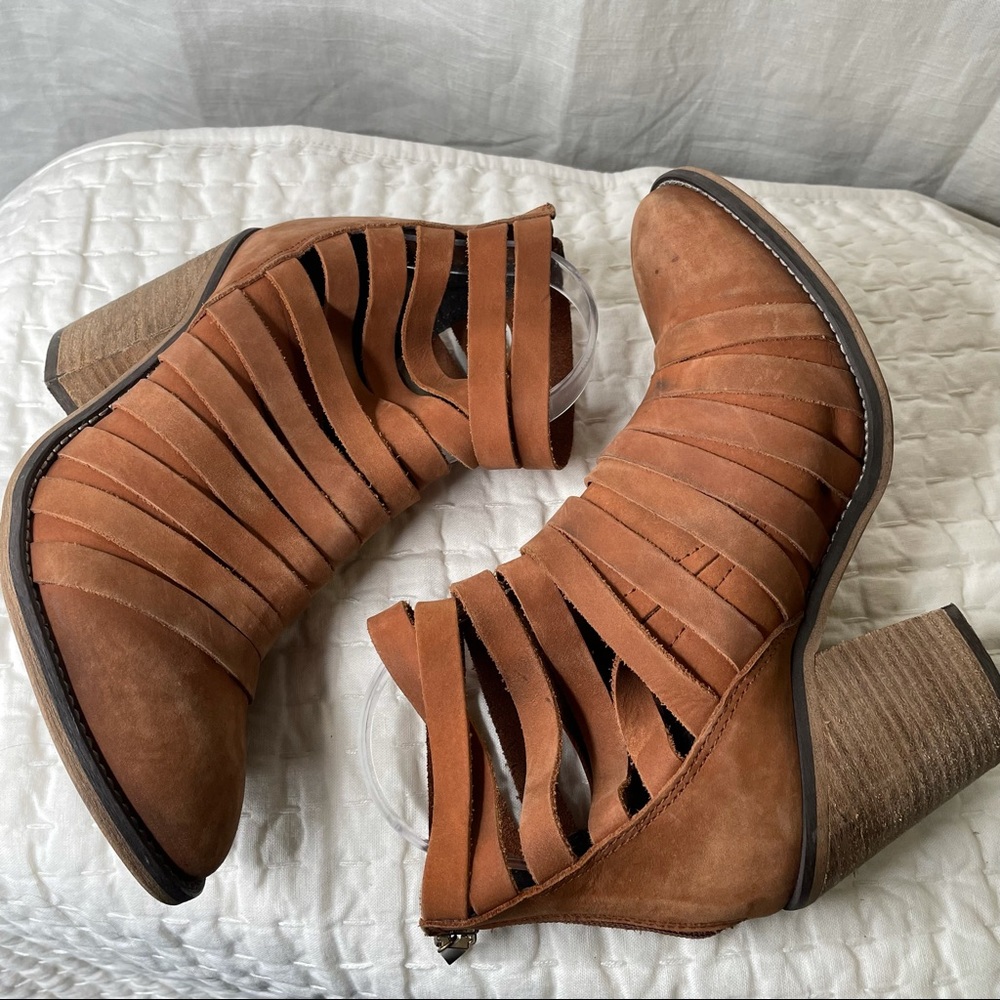 Free People Strappy Hybrid Stacked Heel Boot Brown Leather 38 Brown Zip Strap